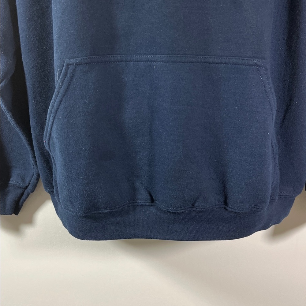 Oxford Hoodie w Logo Men Gildan Heavy Blend Size XL
Navy Pockets - Picture 3 of 10